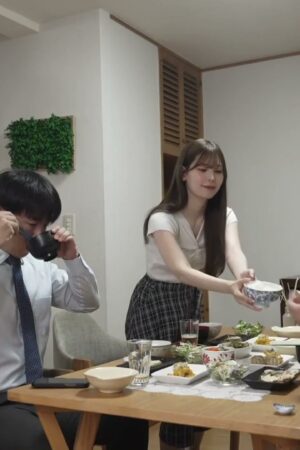 Tsumugi và JUQ-434: Nhịp độ cuồng nhiệt, va chạm mãnh liệt không ngừng