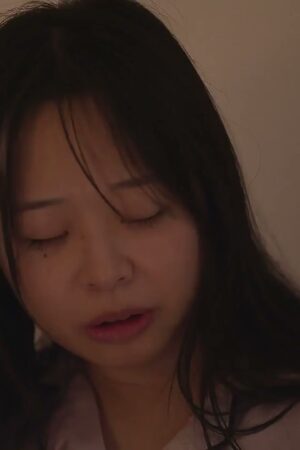 Yumi Kazama JUQ-645: Nhịp độ cuồng nhiệt, va chạm bùng nổ