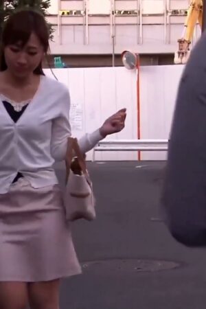 Yuka Aoyama JUX-053: Va chạm cuồng nhiệt, nhịp độ dồn dập không ngừng