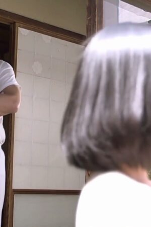 Va chạm mãnh liệt với bố chồng JUX-512