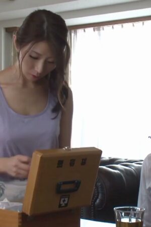 Ayumi shinoda MEYD-007: Đêm nhiệt đới bùng nổ, va chạm không ngừng