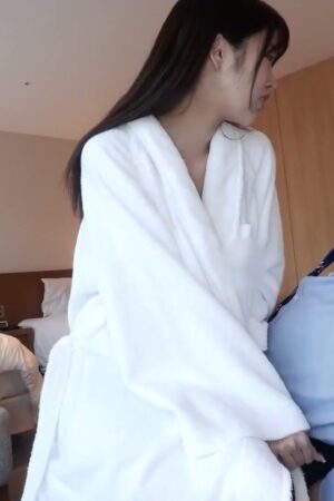 Rima Arai MADV-544: Sếp nữ cuồng nhiệt, va chạm không ngừng nghỉ