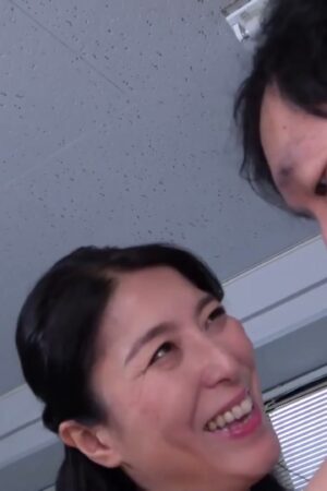 Sayaka Toyosaki OFKU-221: Cuồng nhiệt công sở, dồn dập không ngừng