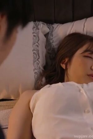Konan Koyoi SSIS-561: Sếp nữ say xỉn, va chạm mãnh liệt không ngừng