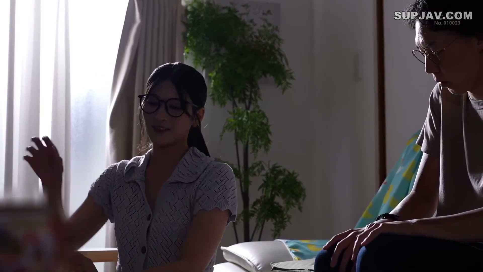 Honjo Suzu và START-259: Va chạm mãnh liệt, nhịp độ cuồng nhiệt không ngừng.