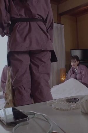 Kịch liệt không ngừng, va chạm cuồng nhiệt dưới ánh nắng hè