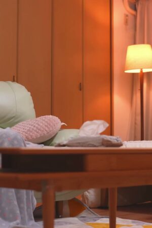 Nhịp điệu dồn dập sau giờ làm: Đêm cuồng nhiệt không lối thoát