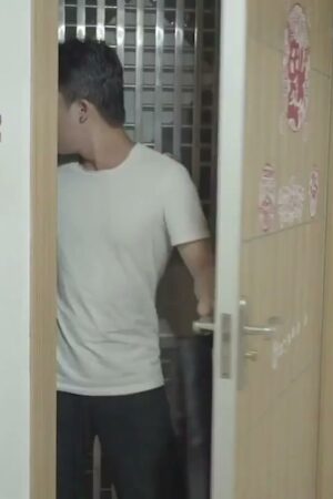 Va chạm cuồng nhiệt, nhịp điệu dồn dập đến thăng hoa