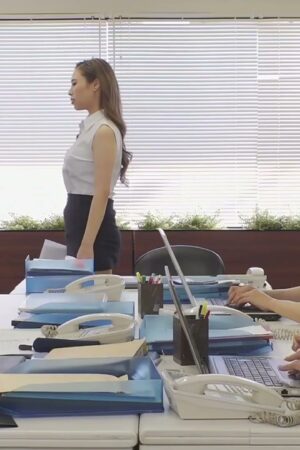 Reina Kuroki JUQ-603: Sếp nữ cuồng nhiệt, va chạm mãnh liệt không ngừng