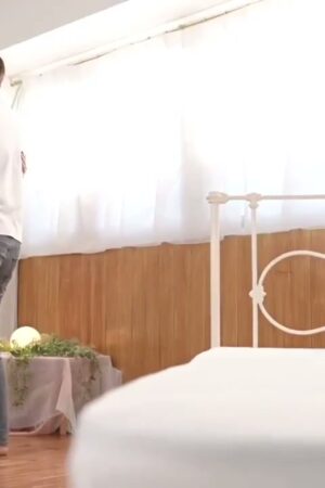 Azumi Tomaru JUQ-293: Cuồng nhiệt không ngừng, va chạm mãnh liệt
