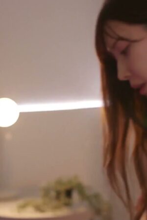 Tsumugi Akari JUQ-471: Va chạm mãnh liệt, nhịp độ dồn dập không ngừng