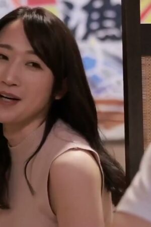 Kana Mito JUQ-256: Va chạm cuồng nhiệt trong phòng kín