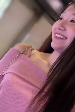 Va chạm mãnh liệt, nhịp độ cuồng nhiệt không ngừng nghỉ