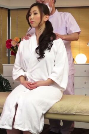 Ai Sayama MIDE-265: Cuồng nhiệt va chạm, cơ thể ướt sũng không ngừng nghỉ