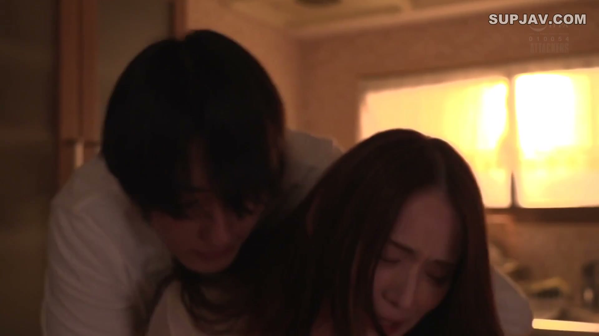 Yuri Hirose và SAME-200: Va chạm cuồng nhiệt, nhịp điệu dồn dập không ngừng