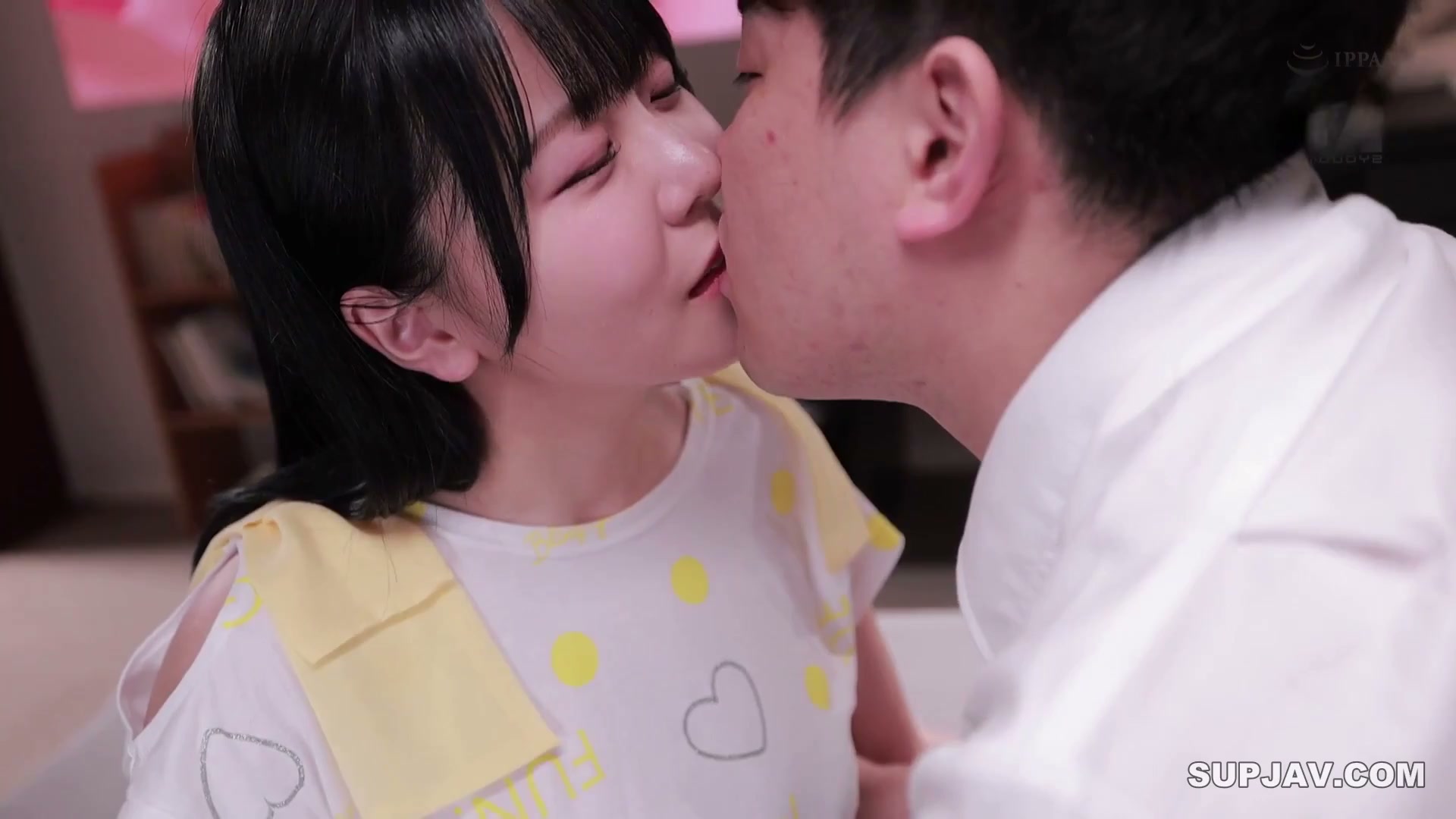 Konatsu Kashiwagi MIAB-557: Va chạm cuồng nhiệt không ngừng nghỉ